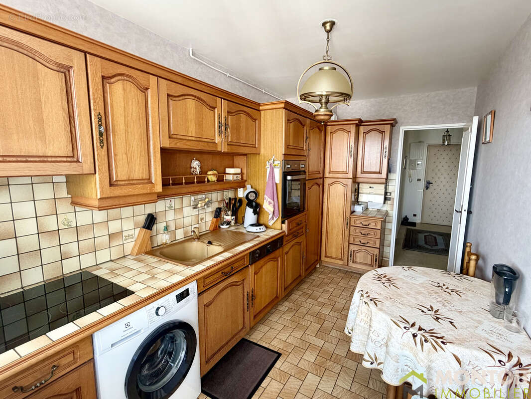Appartement à THIAIS