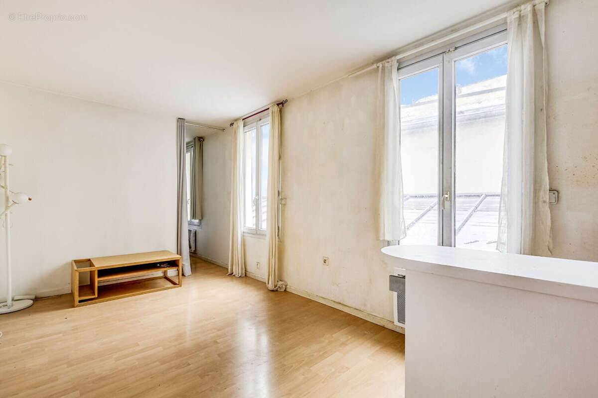 Appartement Paris 2 pièce(s) 30.12 m2 - photo 2
