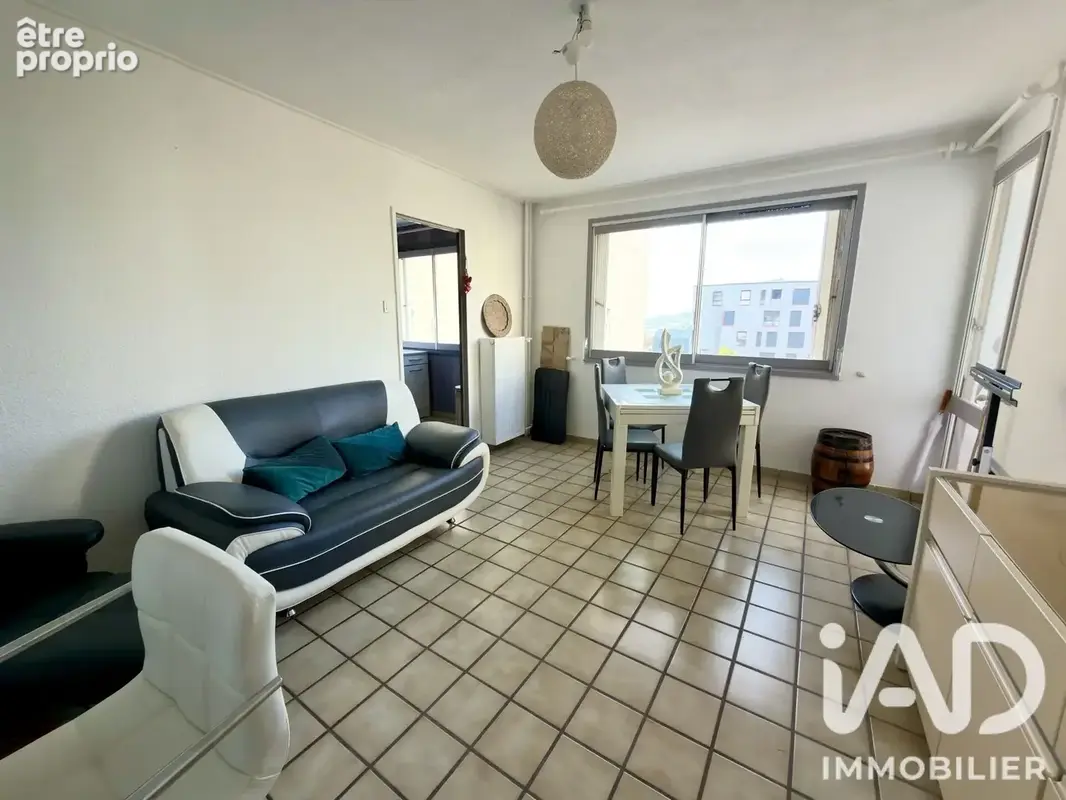 Photo 1 - Appartement à CLERMONT-FERRAND