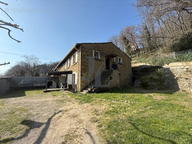 Maison à PORTES-LES-VALENCE