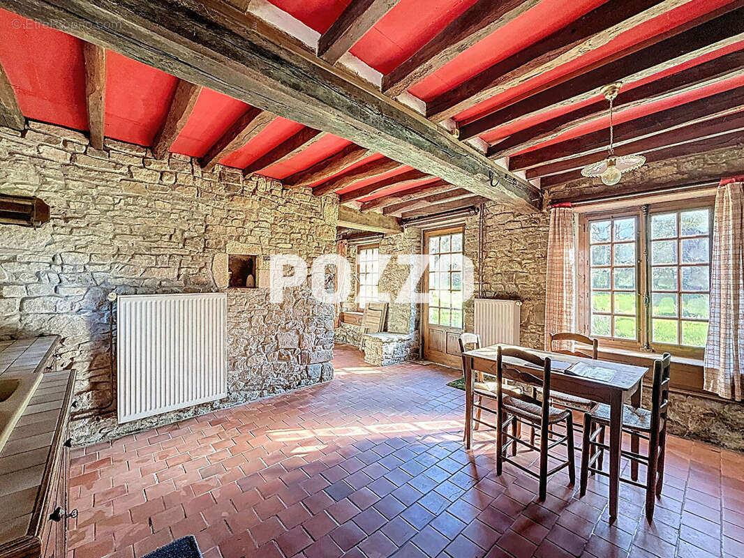 Maison de caractère 5 pièces avec jardin et dépendance - LE MESNIL - Terrain de 2494 m² - photo 7