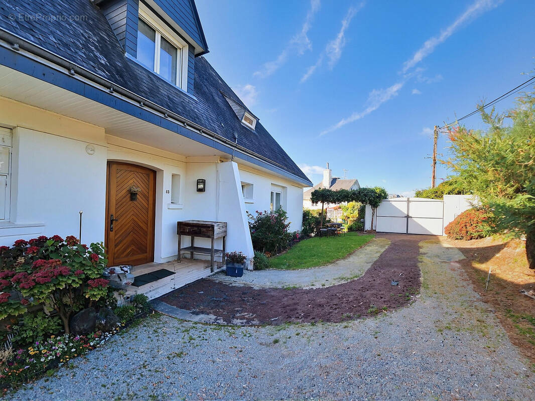 Maison à RENAZE