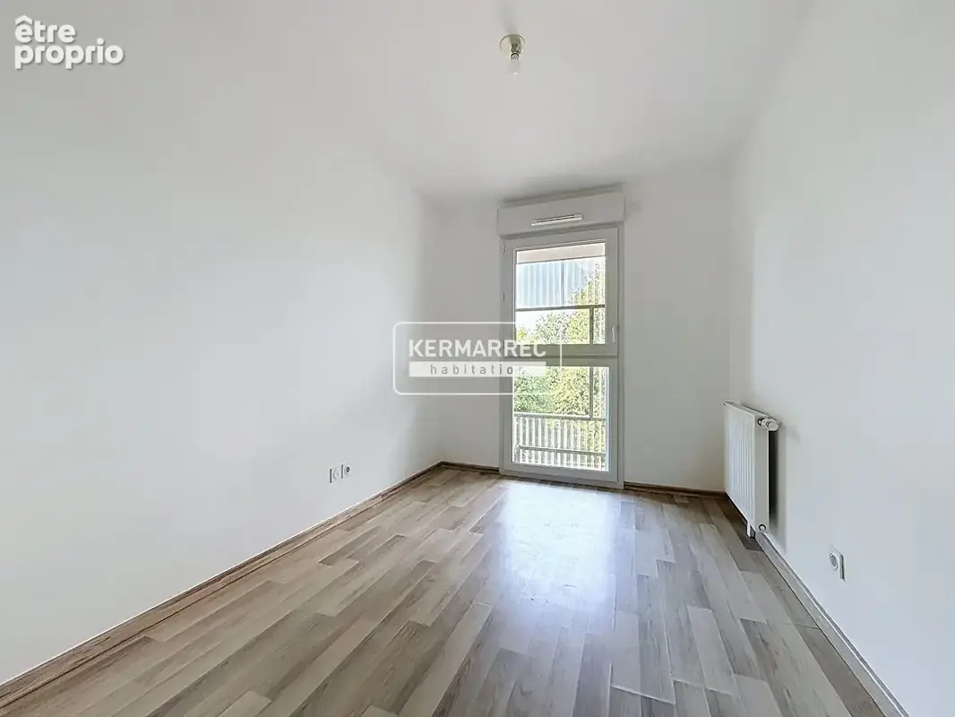 Appartement Orvault bourg T3 - terrasse - deux places de stationnement - photo 4