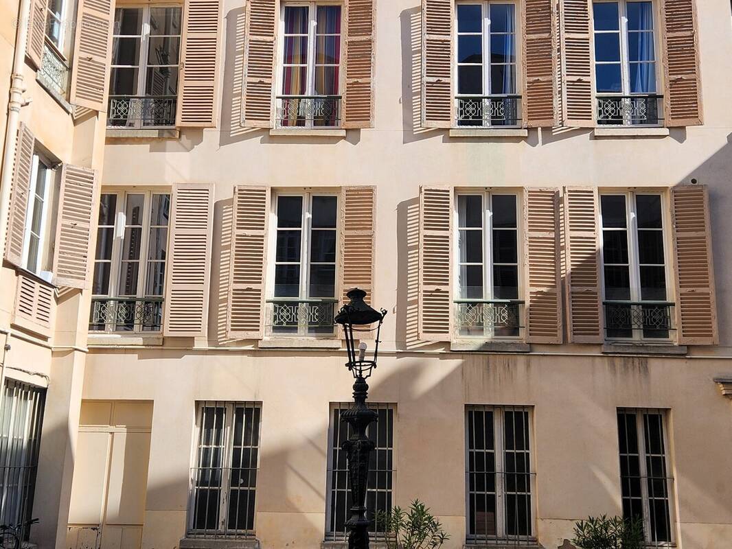 Appartement à VERSAILLES