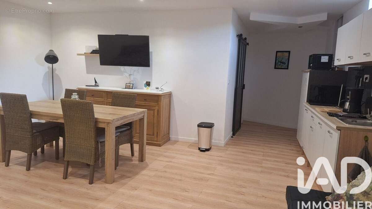 Photo 8 - Maison à ARLES-SUR-TECH