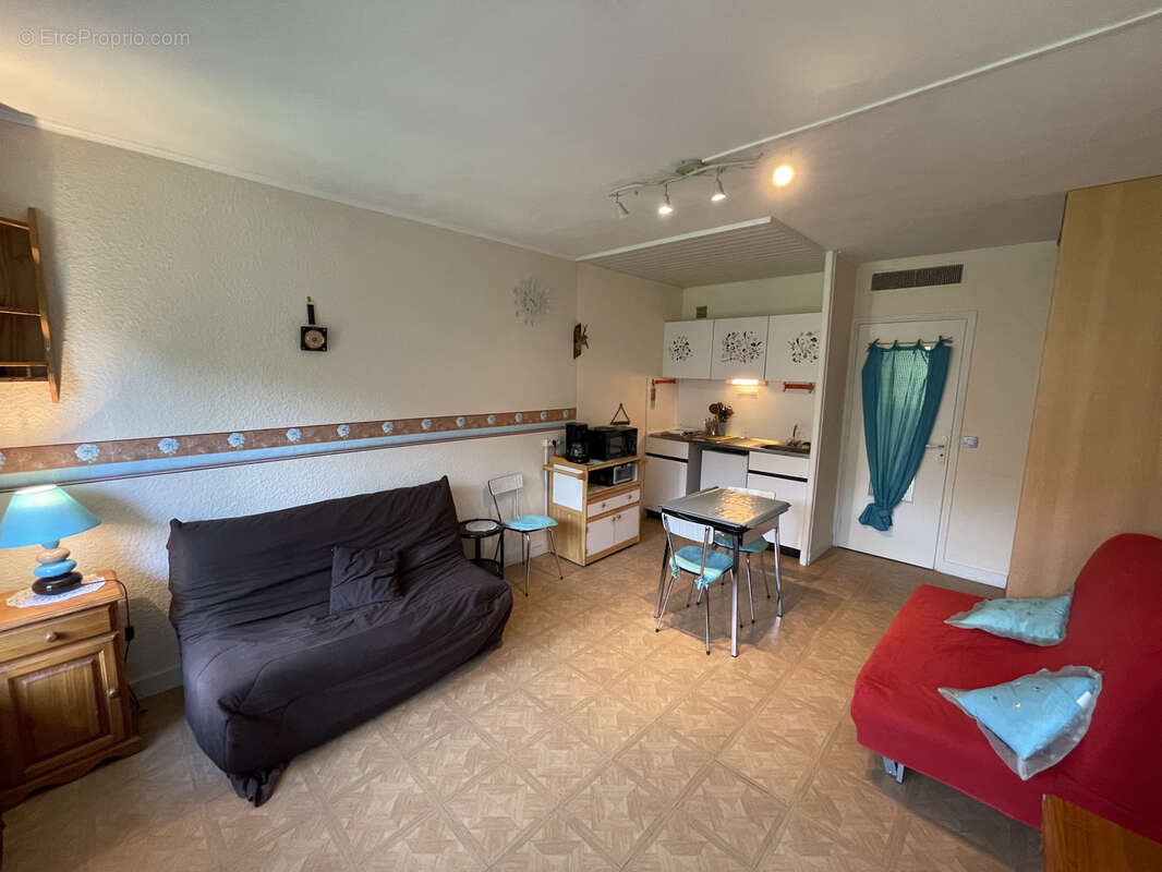 *vendu* studio avec loggia sur font d'alagnon - photo 2