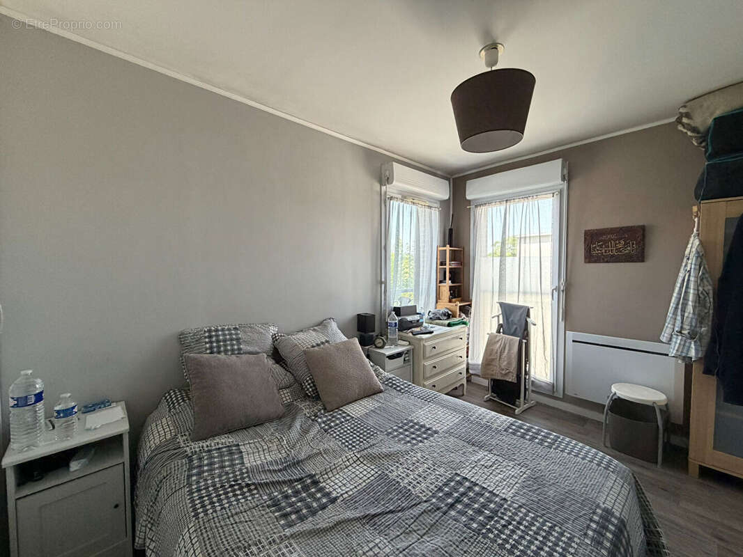 Appartement à STAINS