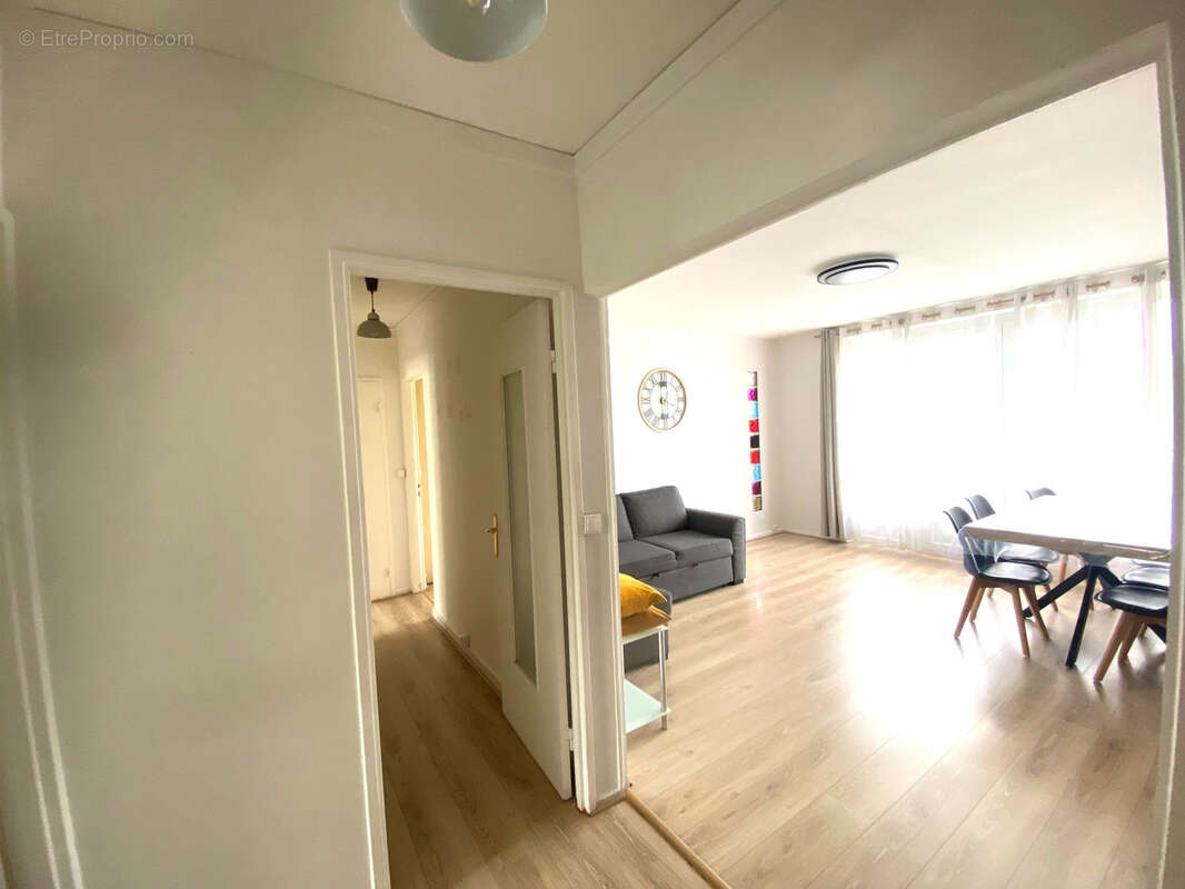 Appartement à EPINAY-SUR-SEINE