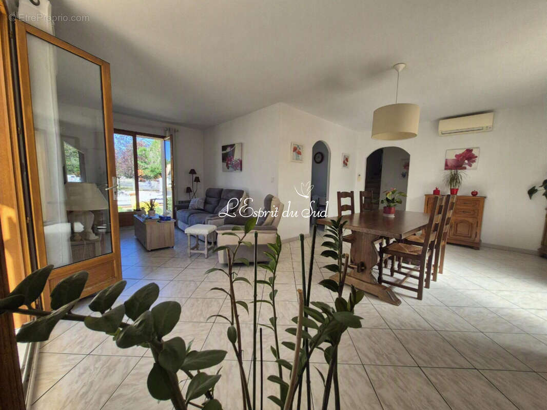 Maison 104 m² à Rabastens  - photo 3