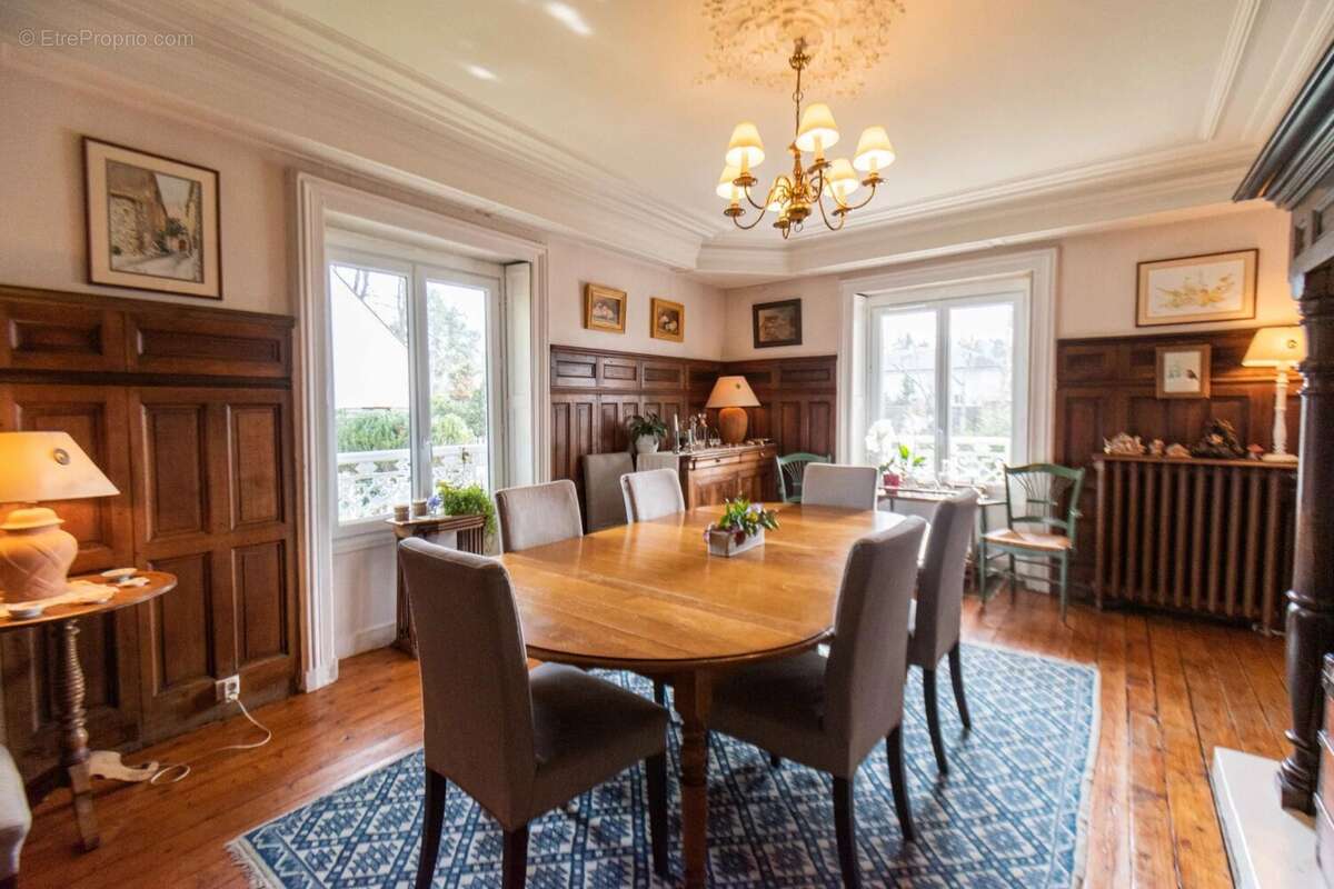 Maison à MONTMORENCY