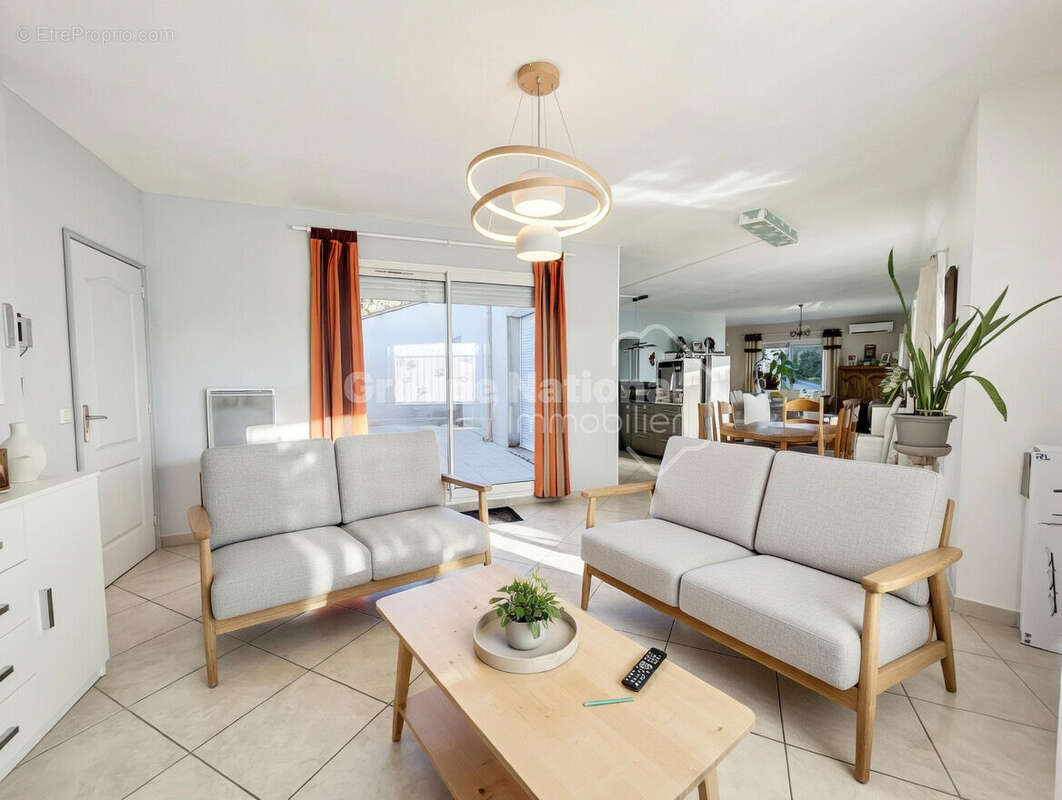 VISAN : Villa de plain-pied 3 chambres Patio Lumineuse - photo 3