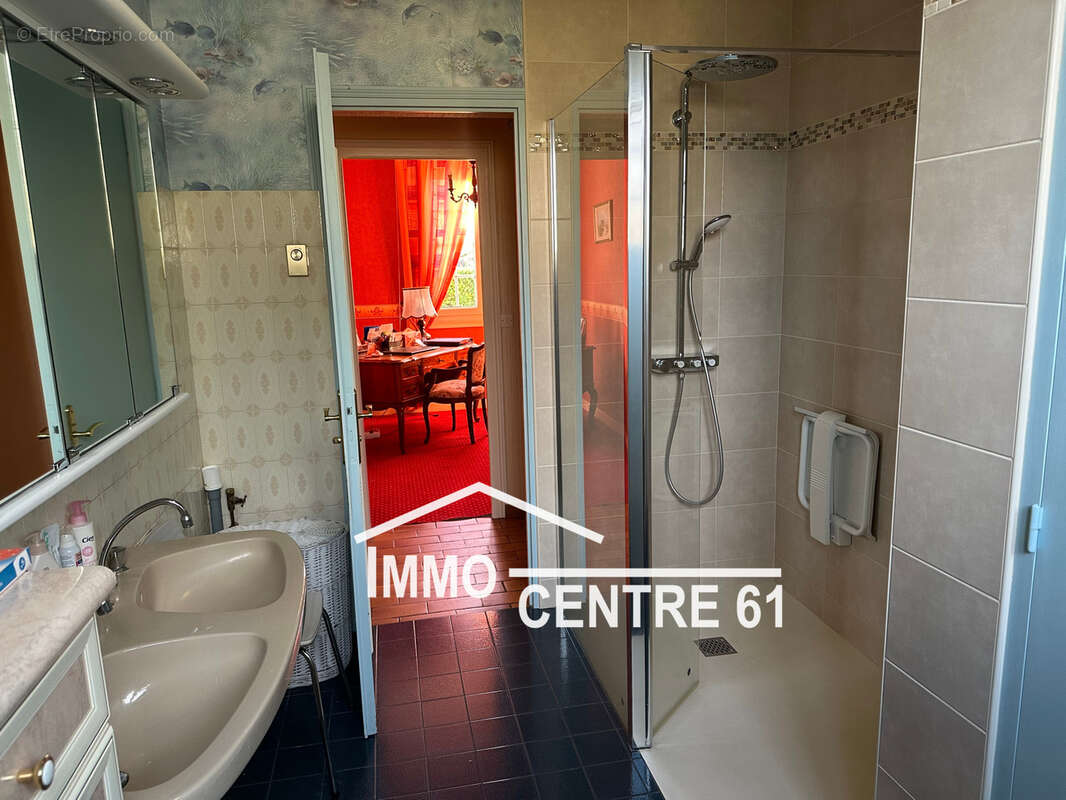 Maison à LA FERTE-MACE