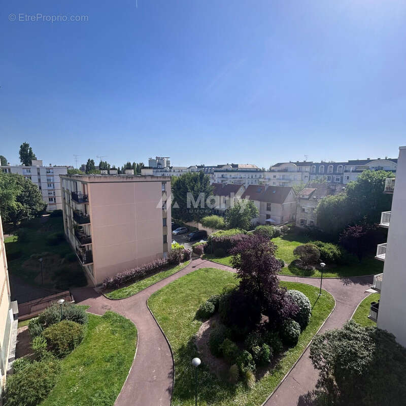 Appartement à NOGENT-SUR-MARNE