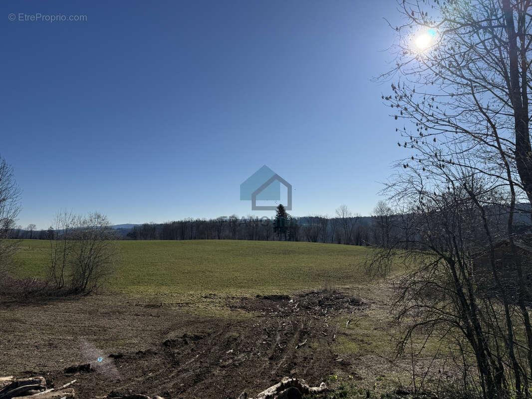 Terrain à GRAND'COMBE-DES-BOIS