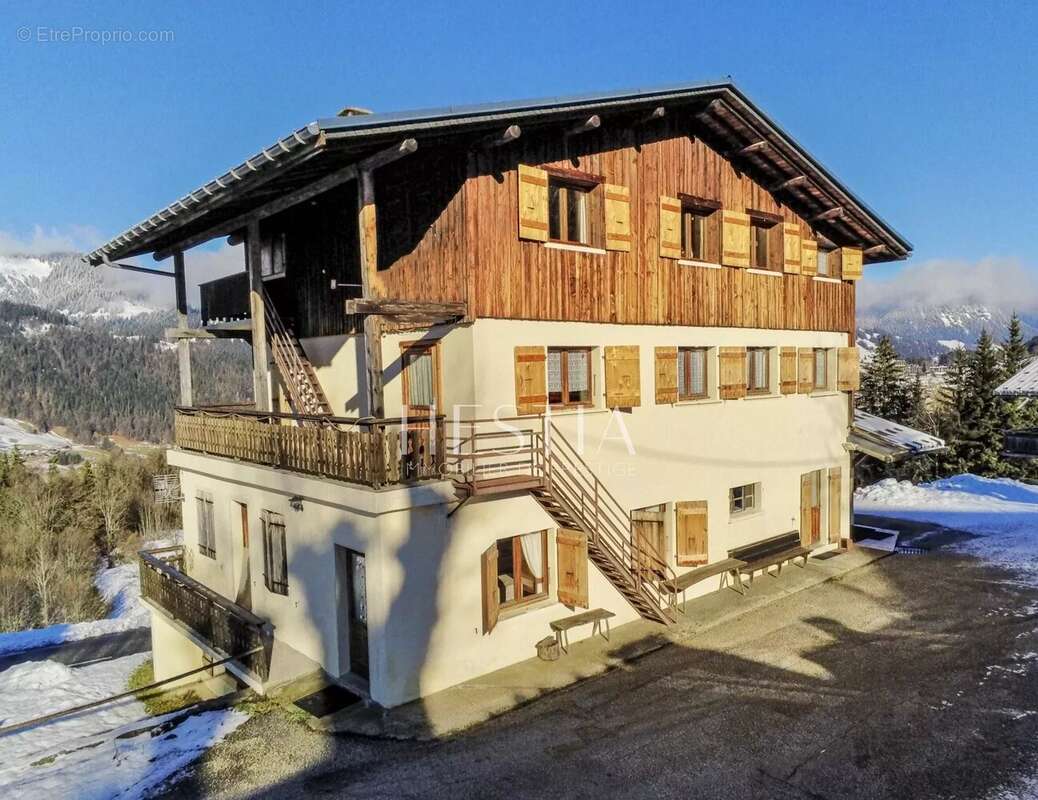 Maison à CREST-VOLAND