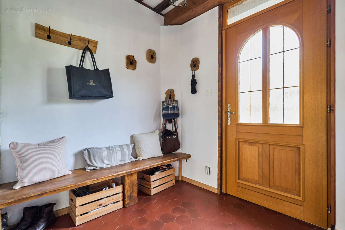 Maison à JOUAIGNES