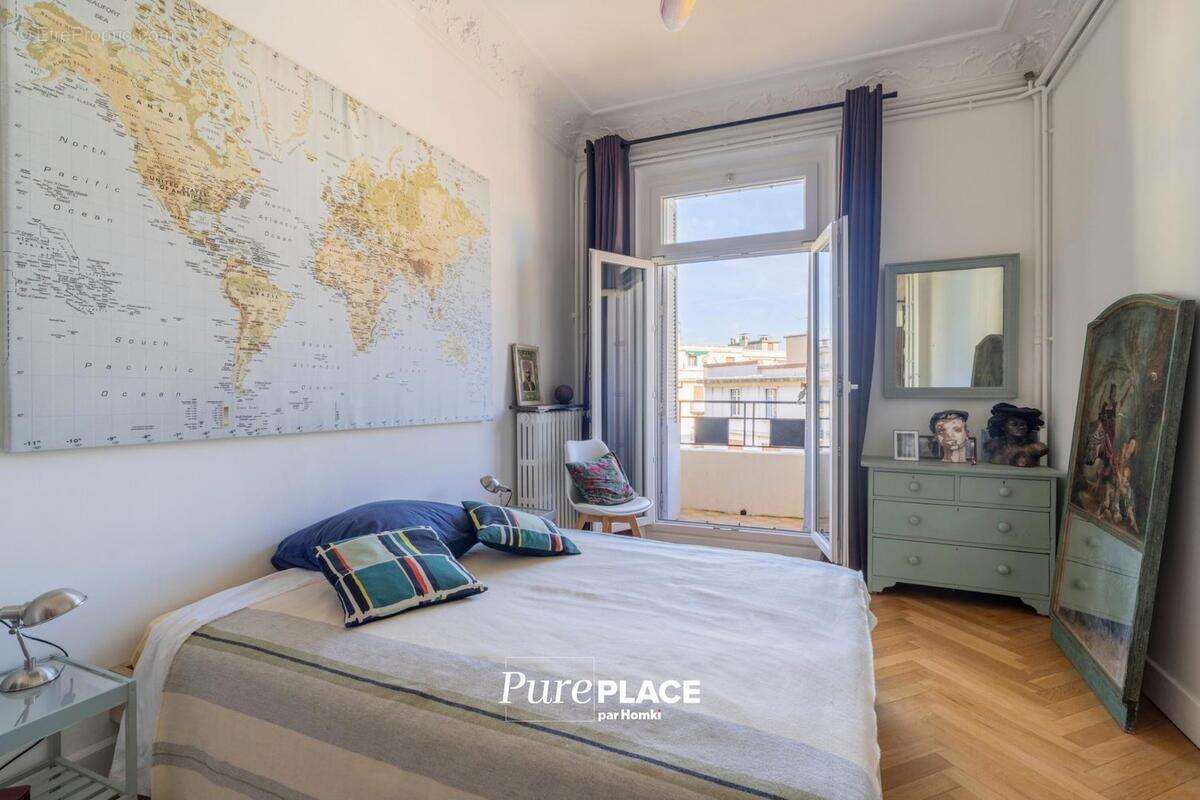 Appartement à MARSEILLE-4E
