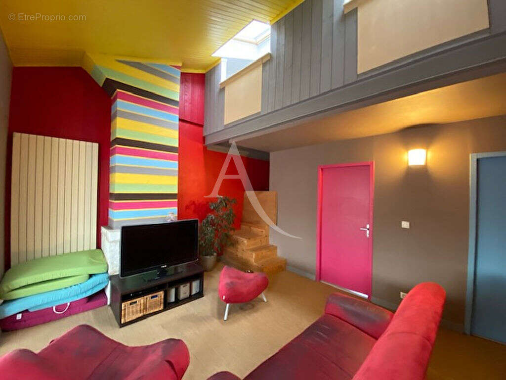 Vaste maison avec jardin, terrasse, garage et piscine - photo 8