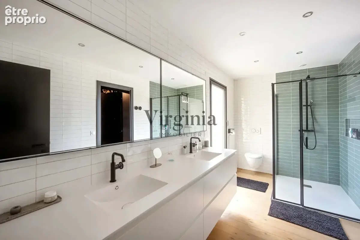 Propriété d'exception au coeur de Charentonneau - 350 m² habitables - Prestations ultra haut de gamme - Piscine intérieure - photo 12
