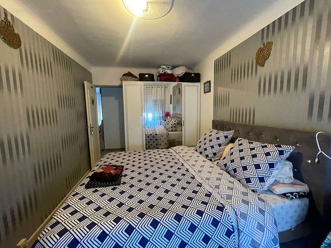 Appartement à MARSEILLE-14E