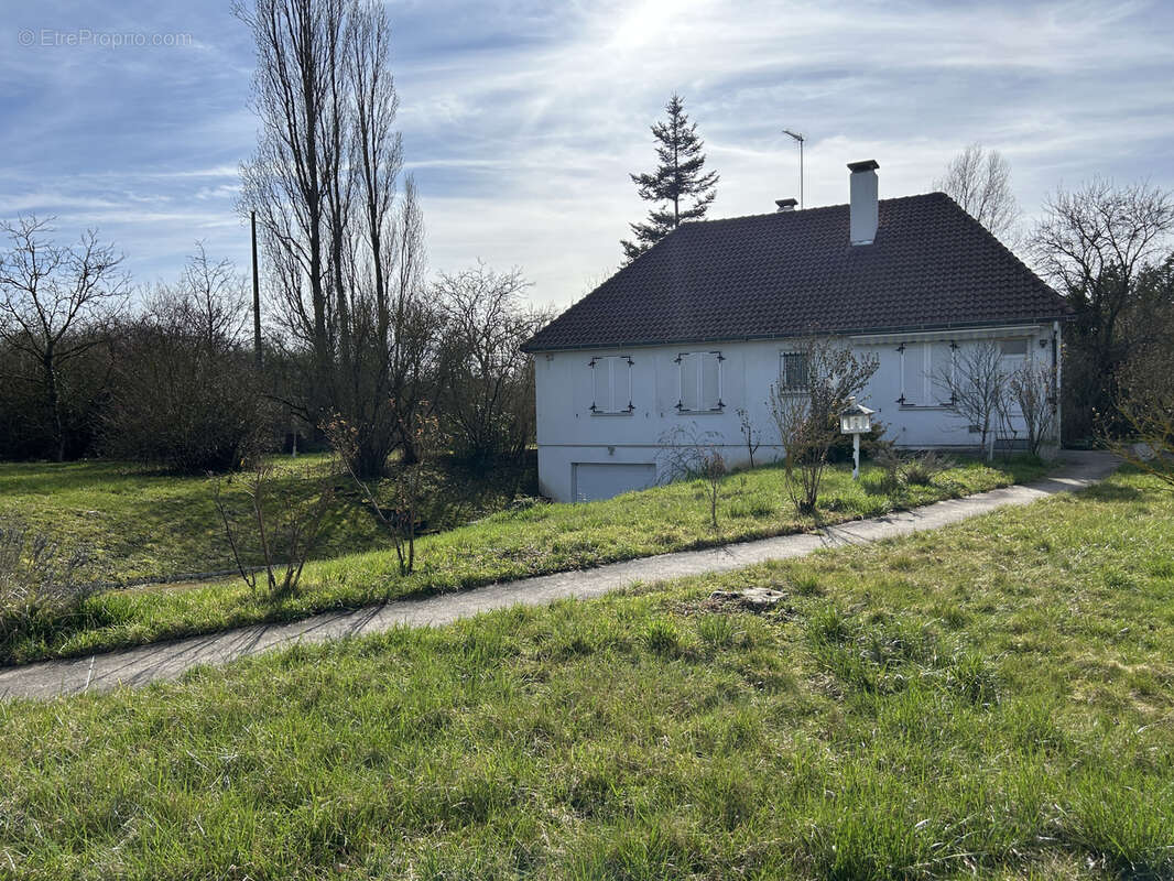 Maison à GONDREVILLE