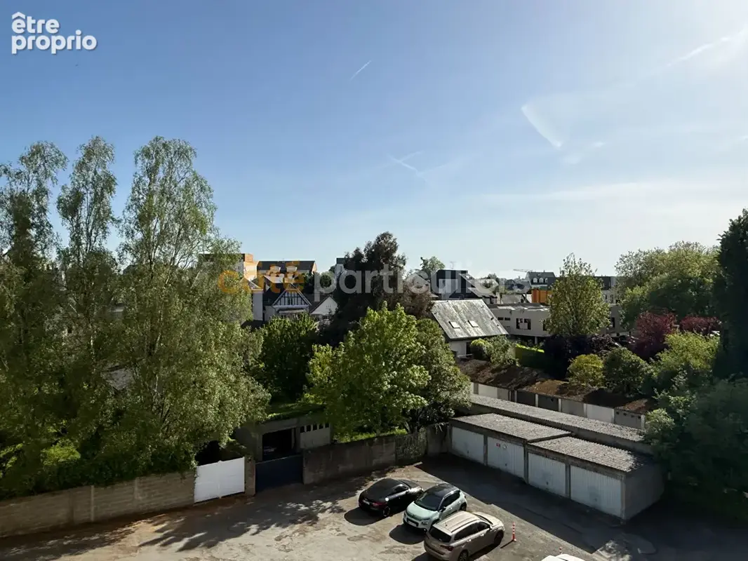 A VENDRE - LAVAL - Appartement de type 4 - photo 15