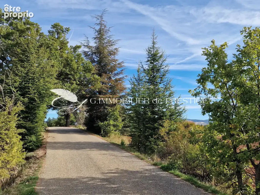 Un terrain d’exception avec vue sur le Mont Ventoux. - photo 4