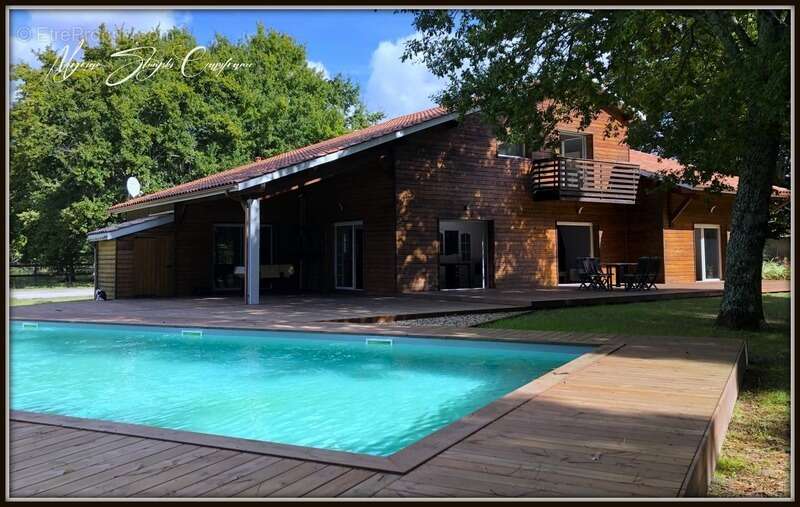 Maison à PARENTIS-EN-BORN