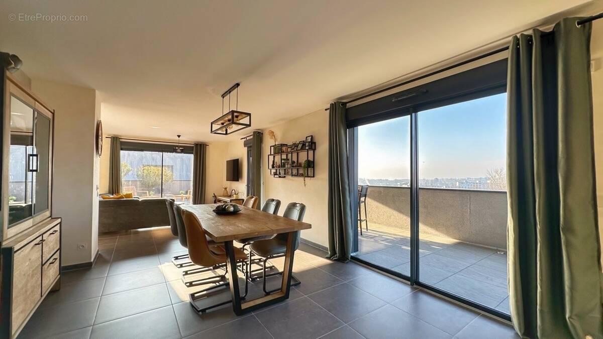 Appartement à VOIRON