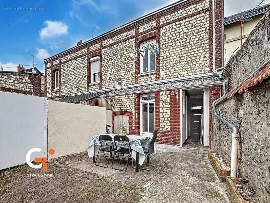 Maison à SOTTEVILLE-LES-ROUEN