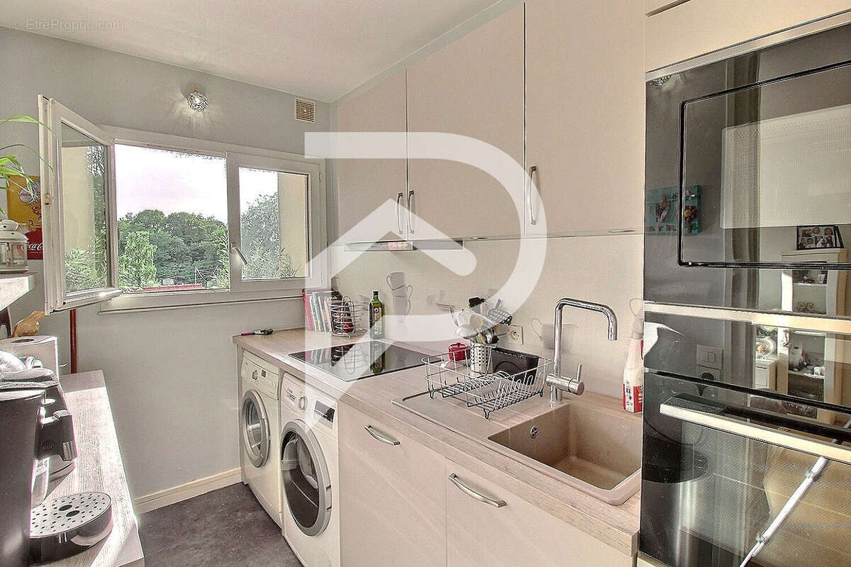 Appartement à LIMEIL-BREVANNES