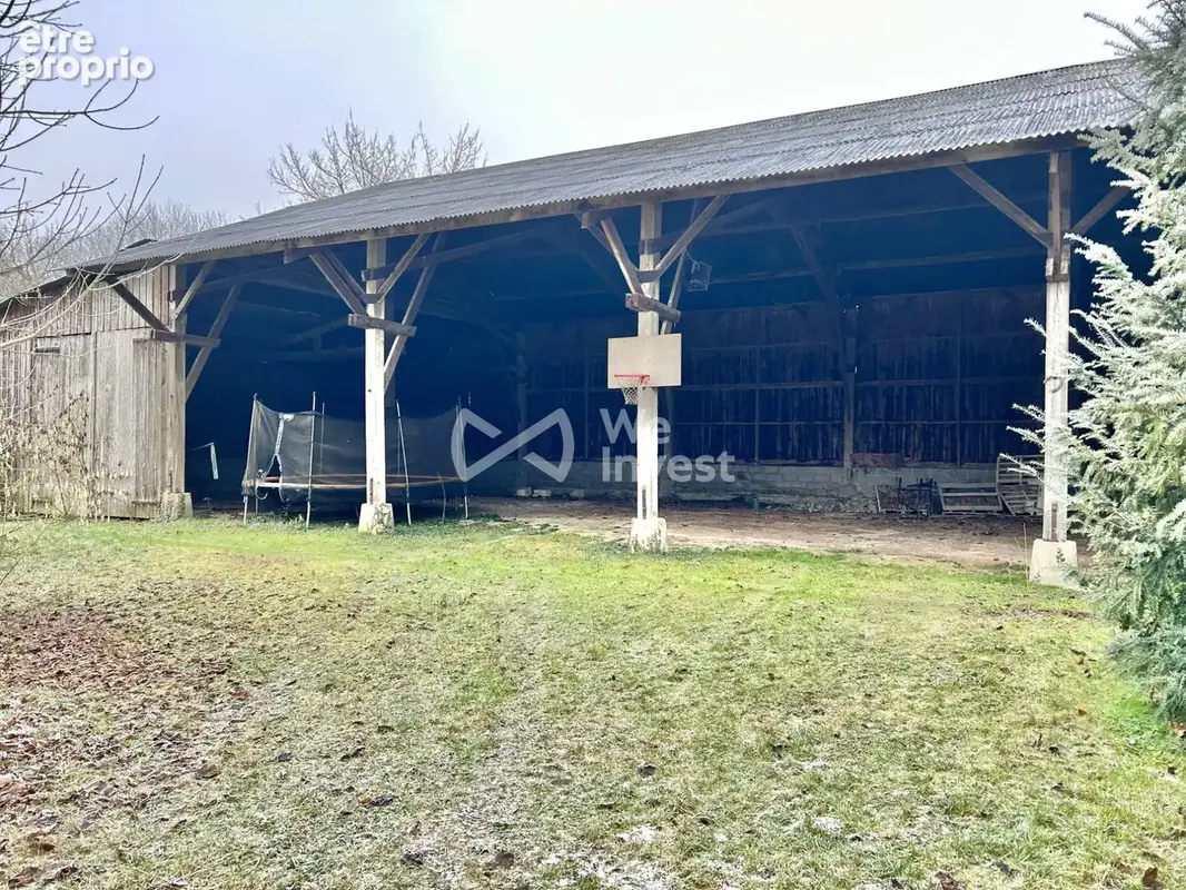 Photo Parking à Jouy au prix de 125 000€