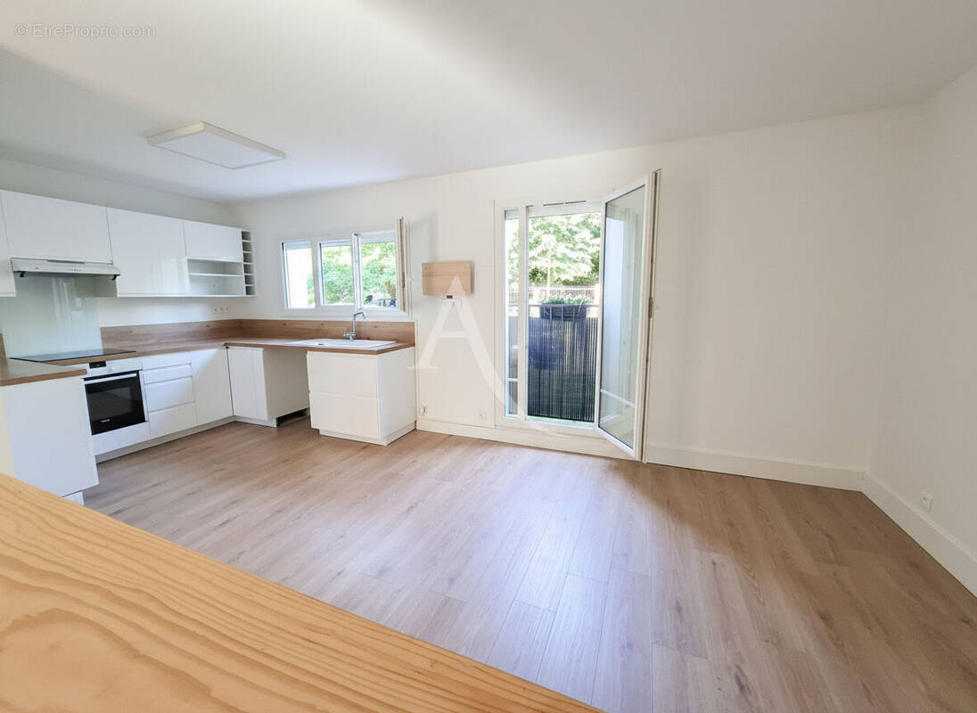 Appartement à LIMEIL-BREVANNES