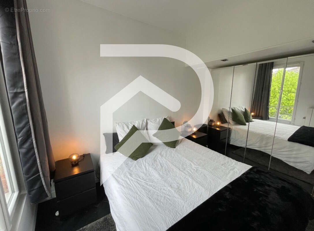 Appartement à COLOMBES