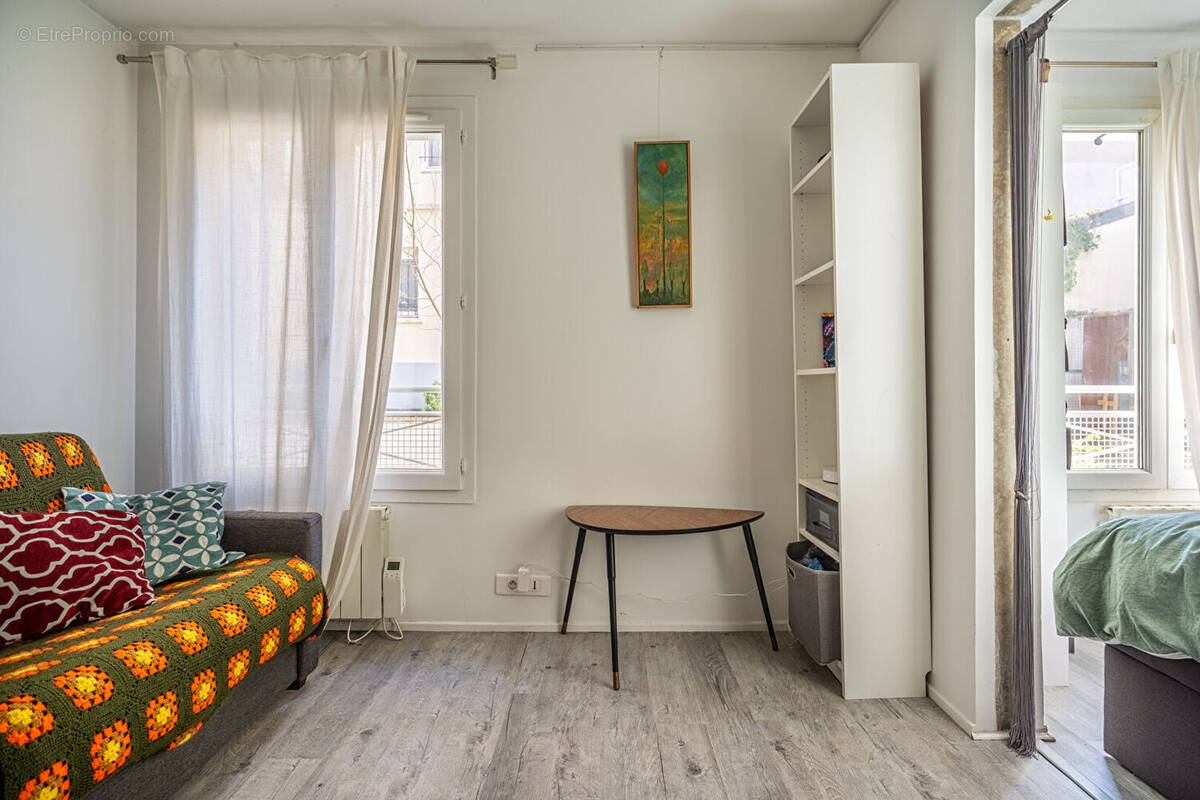 Appartement à PARIS-11E
