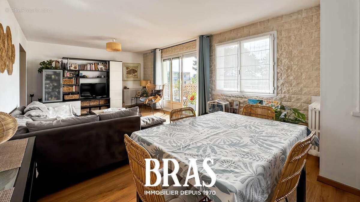 Appartement à SAINT-SEBASTIEN-SUR-LOIRE