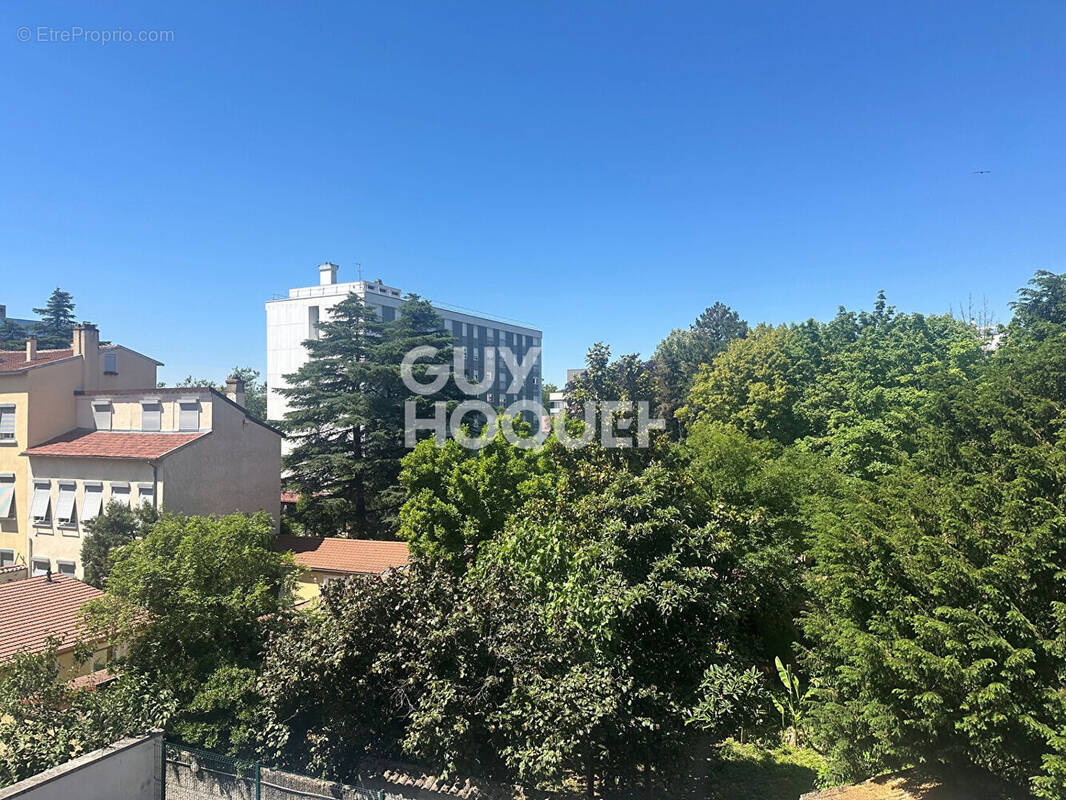 Appartement à LYON-4E