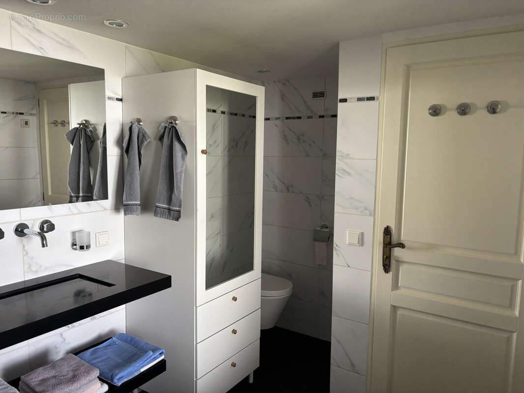 Maison à ECHASSIERES