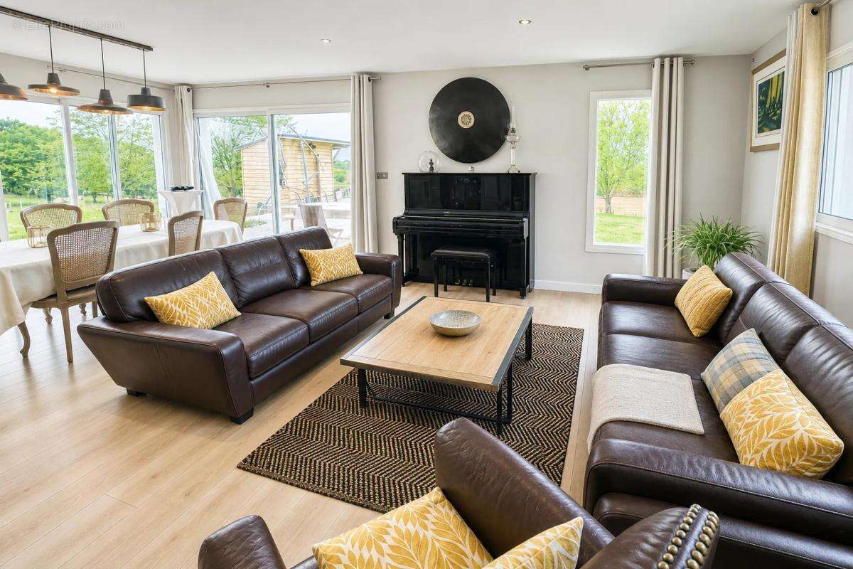 Maison de 8 pièces de 200 m² située à Châteney - photo 27