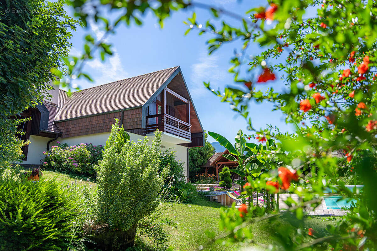 Grésy-sur-Aix - Villa familiale avec piscine sur terrain de 2 390 m² - photo 5