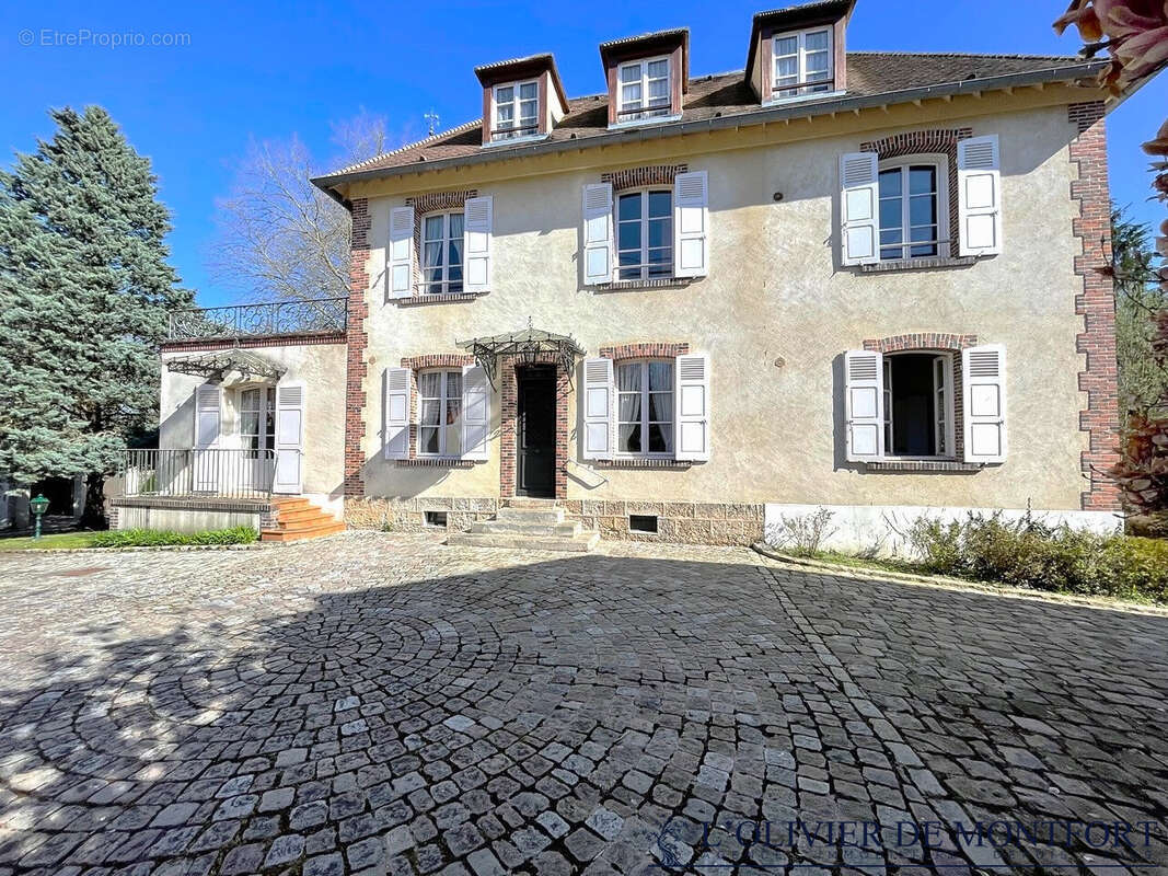 Maison à MONTFORT-L&#039;AMAURY