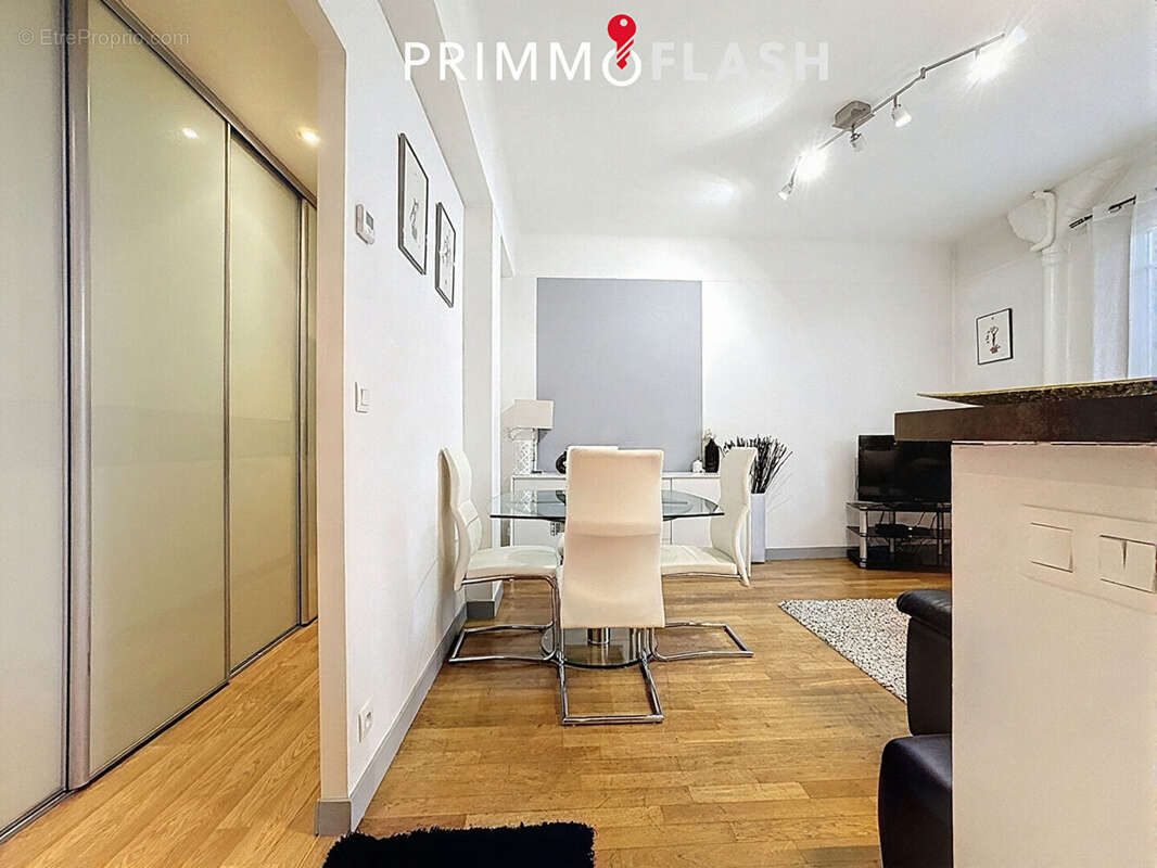 Appartement à AUBERVILLIERS