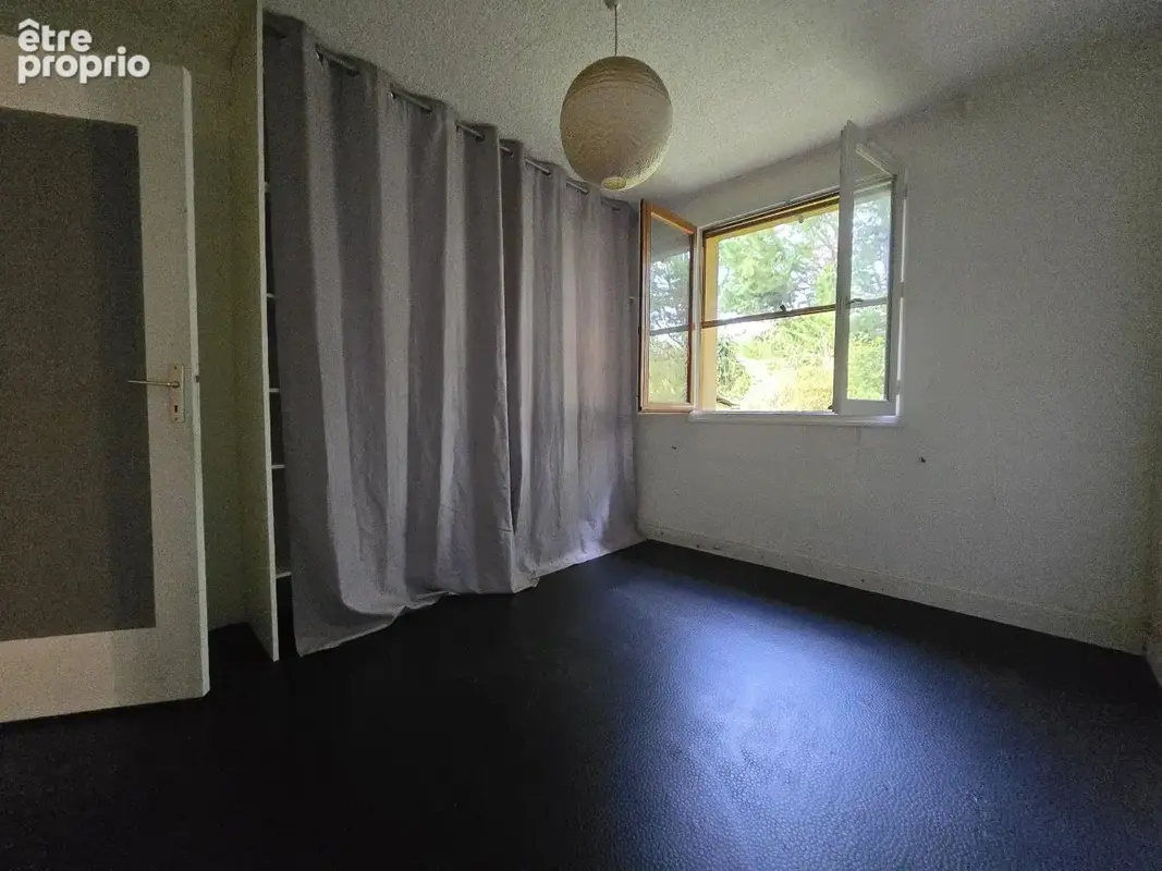 Maison de plain-pied avec piscine et dépendances! - photo 6