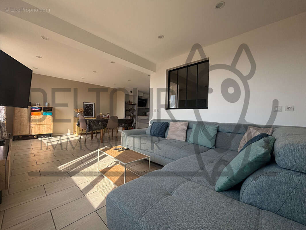 Maison à COULOMMIERS