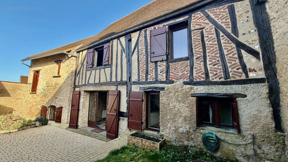 Maison à BUCHELAY