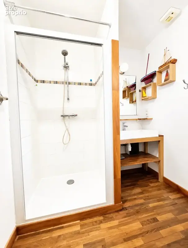 Maison contemporaine de 175 m² – Vie de plain-pied – Centre de Lannilis - photo 10