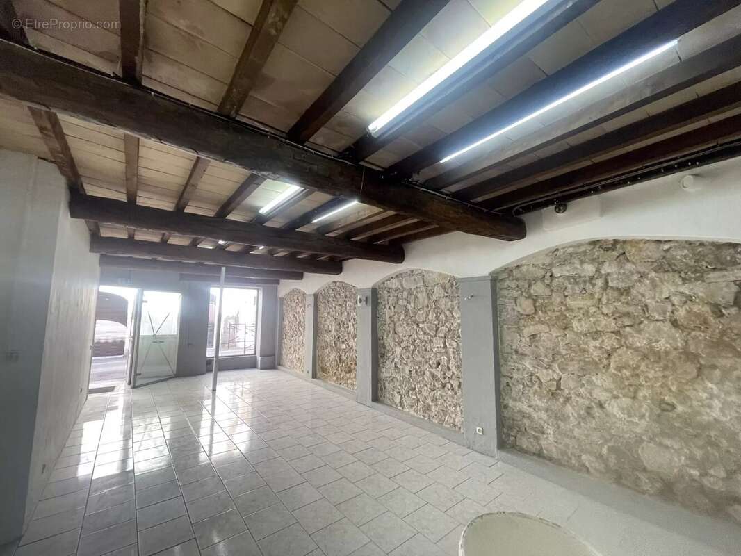 Commerce à LE CANNET