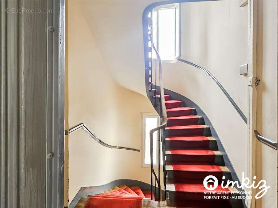 Appartement à LEVALLOIS-PERRET