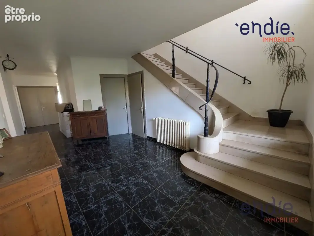 Maison 10 pièces 355 m² à vendre à Fresne-Saint-Mames (70130) - photo 5