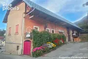 Maison à PUGNY-CHATENOD